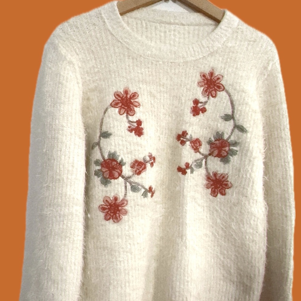 Floral Embroidered Cream Sweater